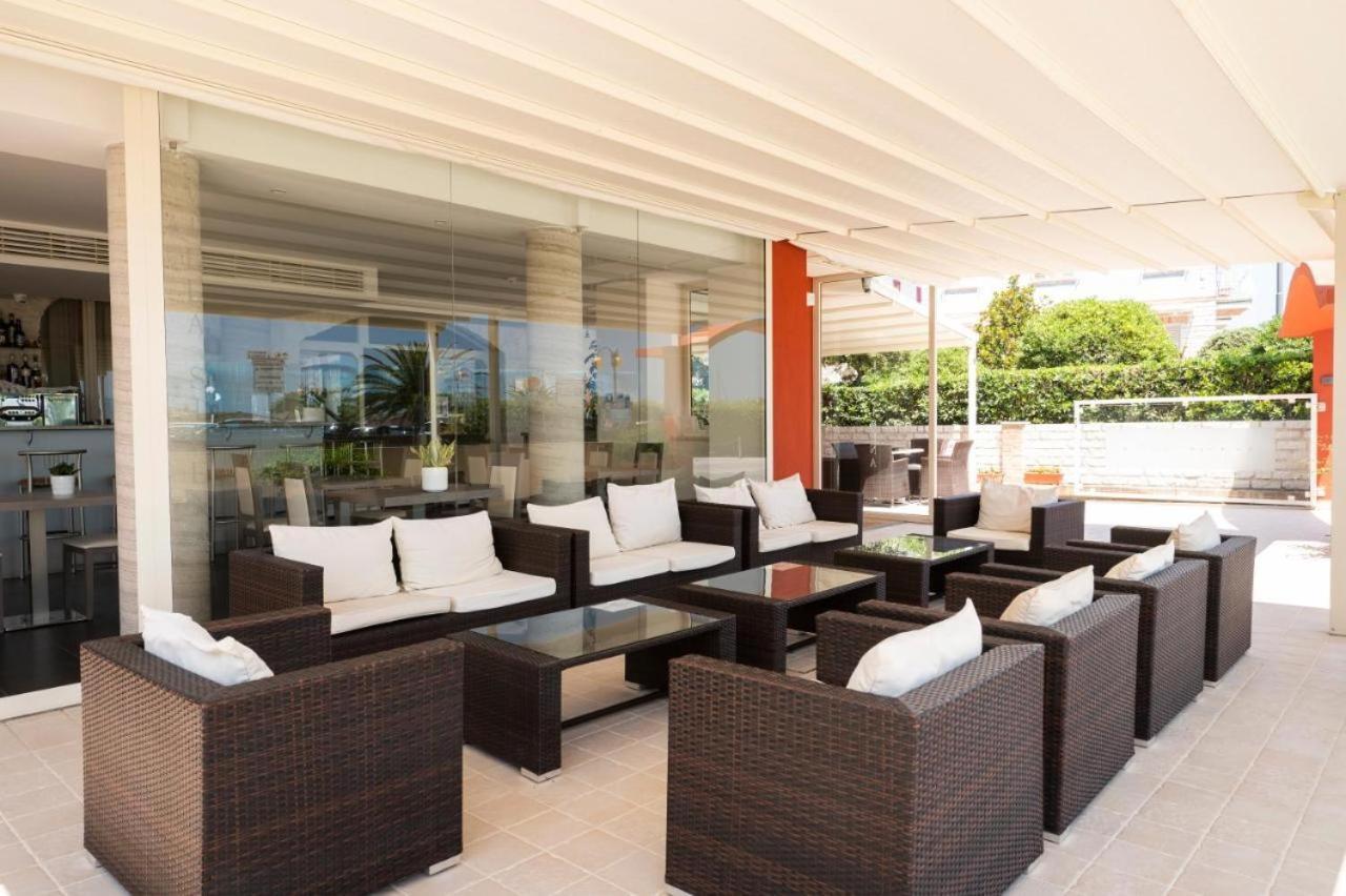 Hotel Villa Sirena Нумана Екстер'єр фото